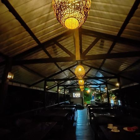 Explore Sinharaja Rain Forest Tour Camp Dombagoda Exterior foto